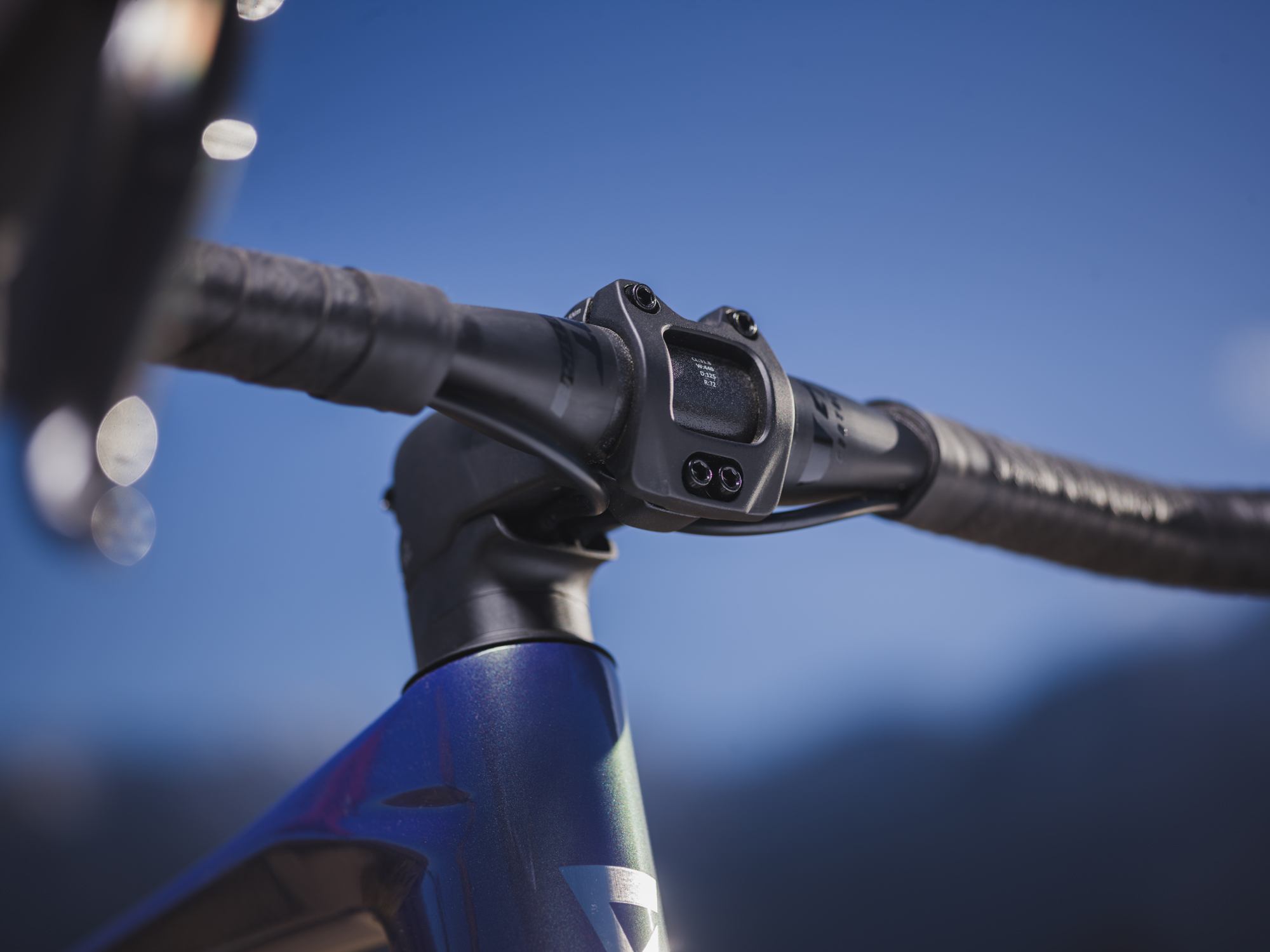 04 Internal cable routing.jpg